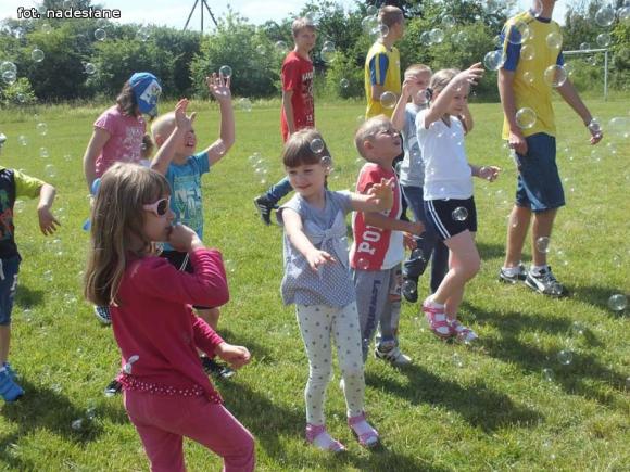 Młody Obywatel na Sportowo w Zespole Szkół nr 4. Gry i Zabawy na Azorach