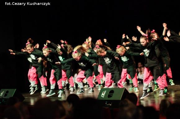 Arystyczny pokaz umiejętności dzieci i młodzieży z sekcji KDK