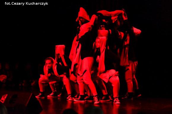 Arystyczny pokaz umiejętności dzieci i młodzieży z sekcji KDK