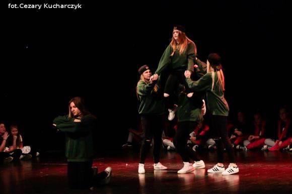 Arystyczny pokaz umiejętności dzieci i młodzieży z sekcji KDK