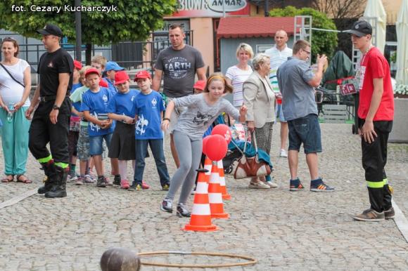 Każdy chciał być kiedyś strażakiem ... Czadowa zabawa w centrum Kutna