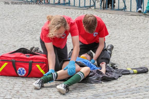 Każdy chciał być kiedyś strażakiem ... Czadowa zabawa w centrum Kutna