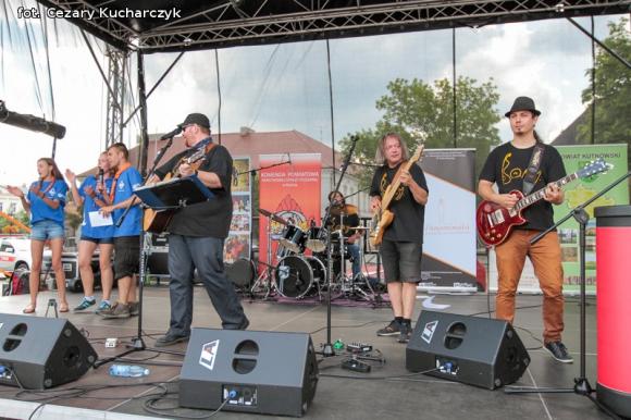 Każdy chciał być kiedyś strażakiem ... Czadowa zabawa w centrum Kutna