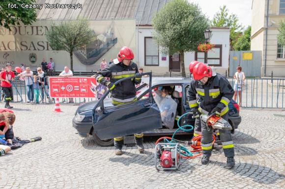 Każdy chciał być kiedyś strażakiem ... Czadowa zabawa w centrum Kutna