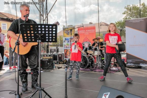 Każdy chciał być kiedyś strażakiem ... Czadowa zabawa w centrum Kutna