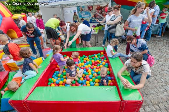 Każdy chciał być kiedyś strażakiem ... Czadowa zabawa w centrum Kutna