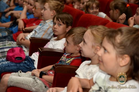 Zakończenie roku akademickiego 2015/2016 Uniwersytetu Dziecięcego