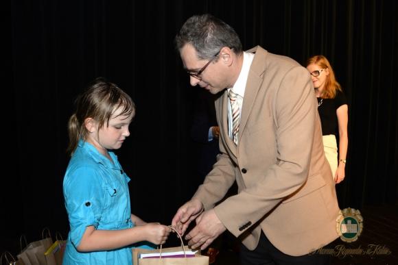 Zakończenie roku akademickiego 2015/2016 Uniwersytetu Dziecięcego