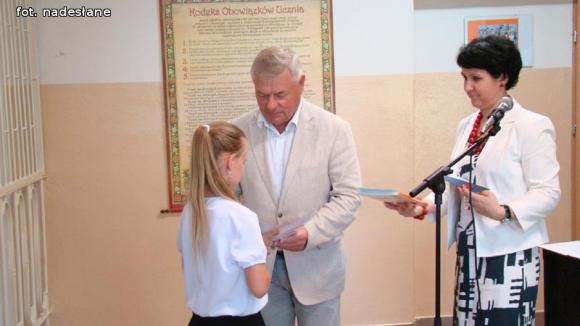 Lato czeka. Zakończenie roku szkolnego w Szkole Podstawowej w Strzegocinie