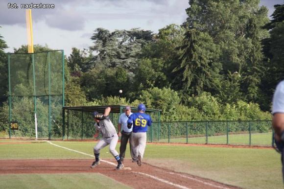 Relacja kutnowskich baseballistów z Londynu. Szczęście sprzyja lepszym