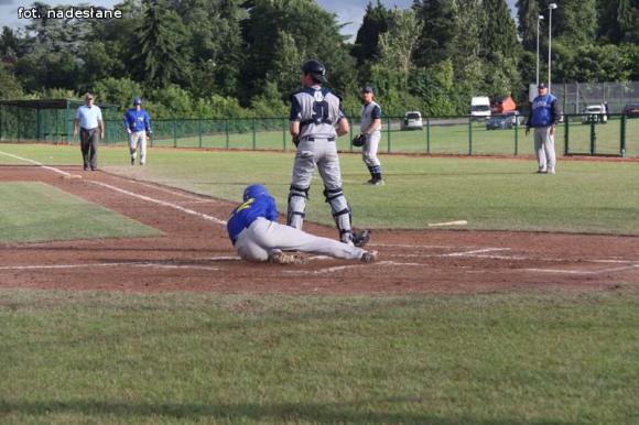 Relacja kutnowskich baseballistów z Londynu. Szczęście sprzyja lepszym