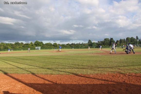 Relacja kutnowskich baseballistów z Londynu. Szczęście sprzyja lepszym