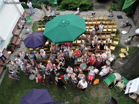Kutnowskie Czytelniczki na Zlocie Miłośników Cukierni pod Amorem w Książnicy Płockiej