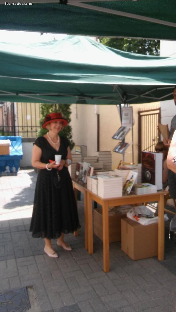 Kutnowskie Czytelniczki na Zlocie Miłośników Cukierni pod Amorem w Książnicy Płockiej