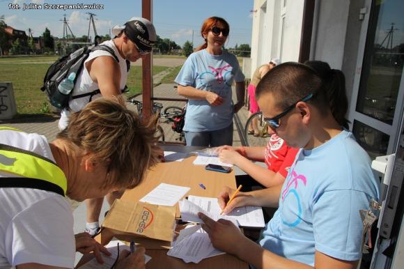 Rajd rowerowy z Krośniewic. Byli bliżej ziemi