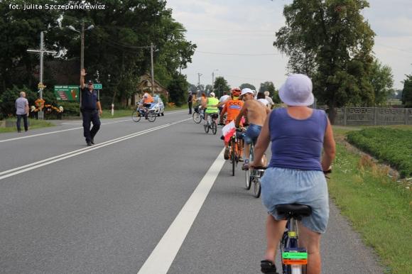 Rajd rowerowy z Krośniewic. Byli bliżej ziemi