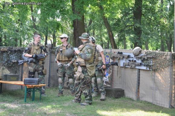 Relacja: Wianki Dworskie w Dobrzelinie powitały lato na miarę Europy