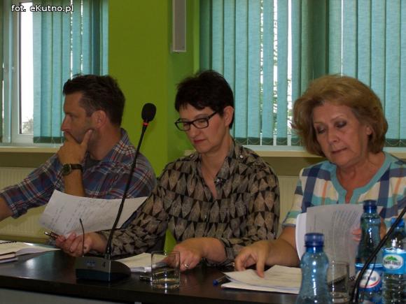 Lepsza najgorsza prawda czy najpiękniejsze kłamstwo? Radni rozmawiali z zarządem o kutnowskim szpitalu