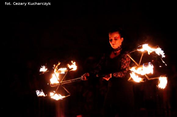 Festiwal Ognia FIREPROOF rozpoczęty