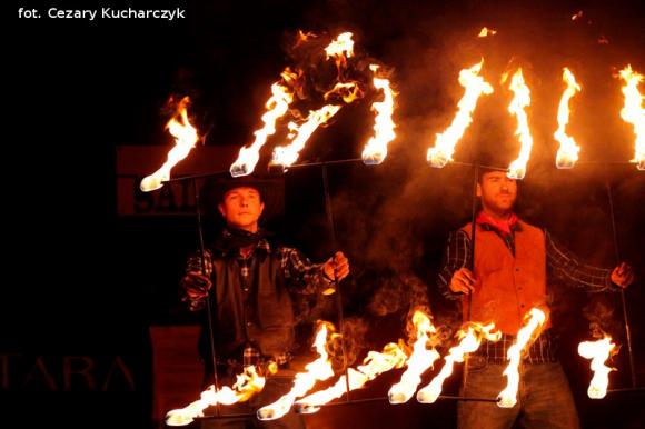 Festiwal Ognia FIREPROOF rozpoczęty
