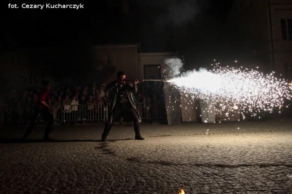 Festiwal Ognia FIREPROOF rozpoczęty