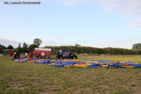 Ekscytująca ekspedycja repliką balonu braci Montgolfier cz.1