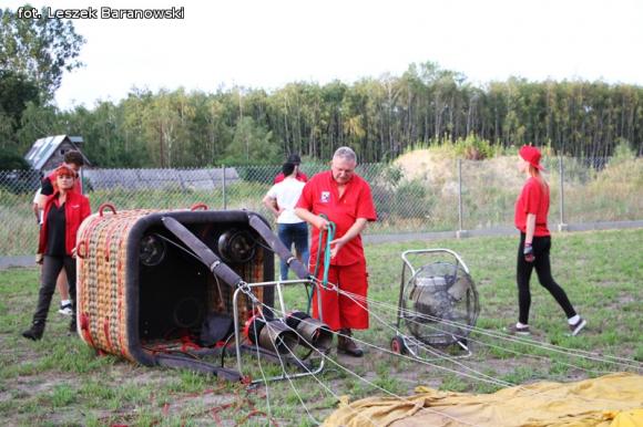 Ekscytująca ekspedycja repliką balonu braci Montgolfier cz.1