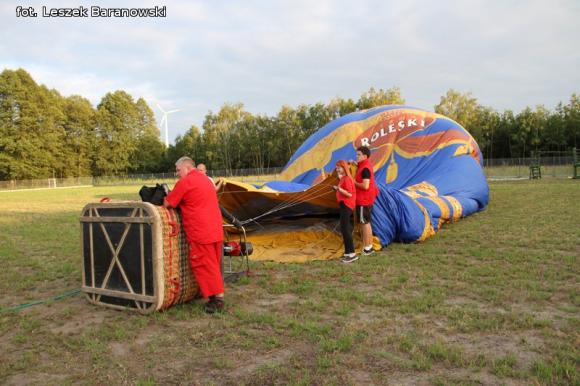 Ekscytująca ekspedycja repliką balonu braci Montgolfier cz.1
