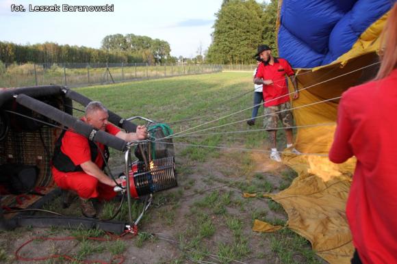 Ekscytująca ekspedycja repliką balonu braci Montgolfier cz.1