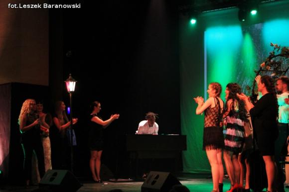 Światowe przeboje sceny i filmu na pokazie LSA