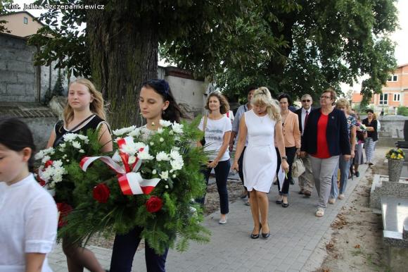 Krośniewice w hołdzie powstańcom warszawskim