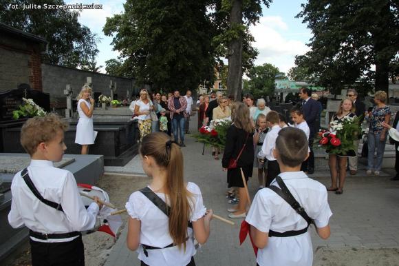 Krośniewice w hołdzie powstańcom warszawskim