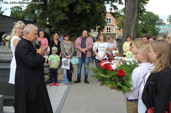Krośniewice w hołdzie powstańcom warszawskim