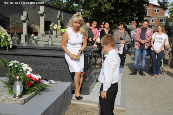 Krośniewice w hołdzie powstańcom warszawskim