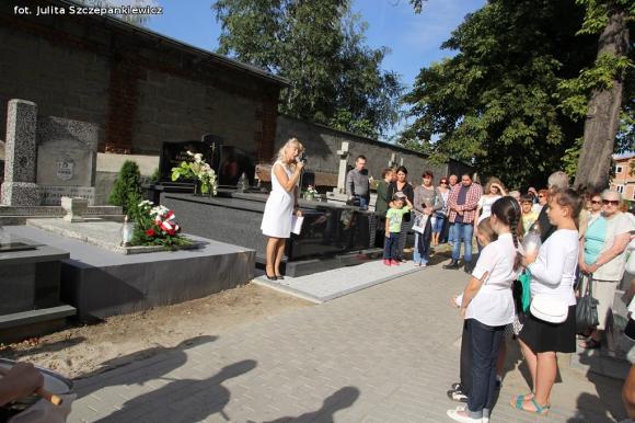 Krośniewice w hołdzie powstańcom warszawskim