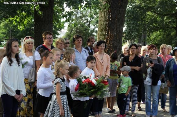 Krośniewice w hołdzie powstańcom warszawskim