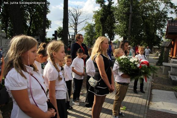 Krośniewice w hołdzie powstańcom warszawskim