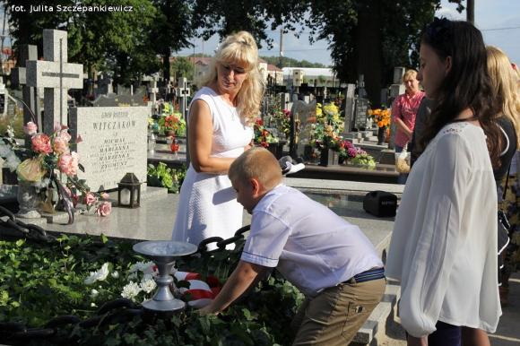 Krośniewice w hołdzie powstańcom warszawskim