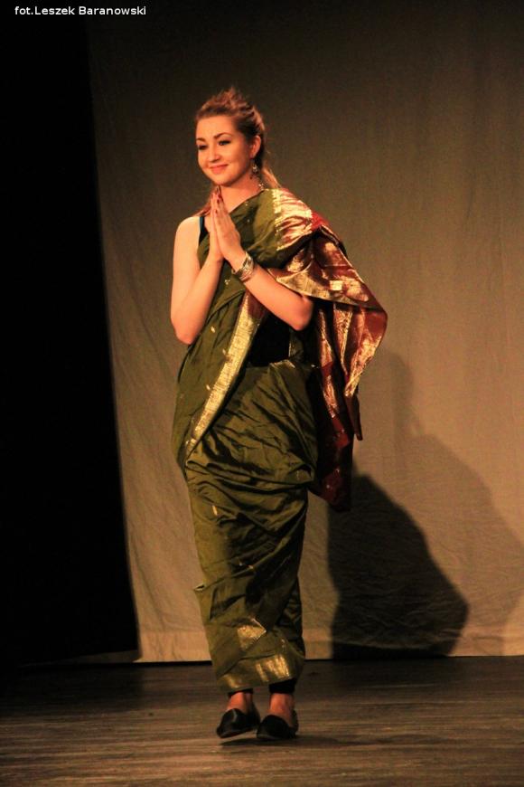 LSA cz.2 Teatr mój widzę ogromny ...