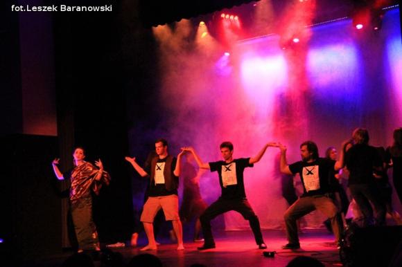 LSA cz.2 Teatr mój widzę ogromny ...