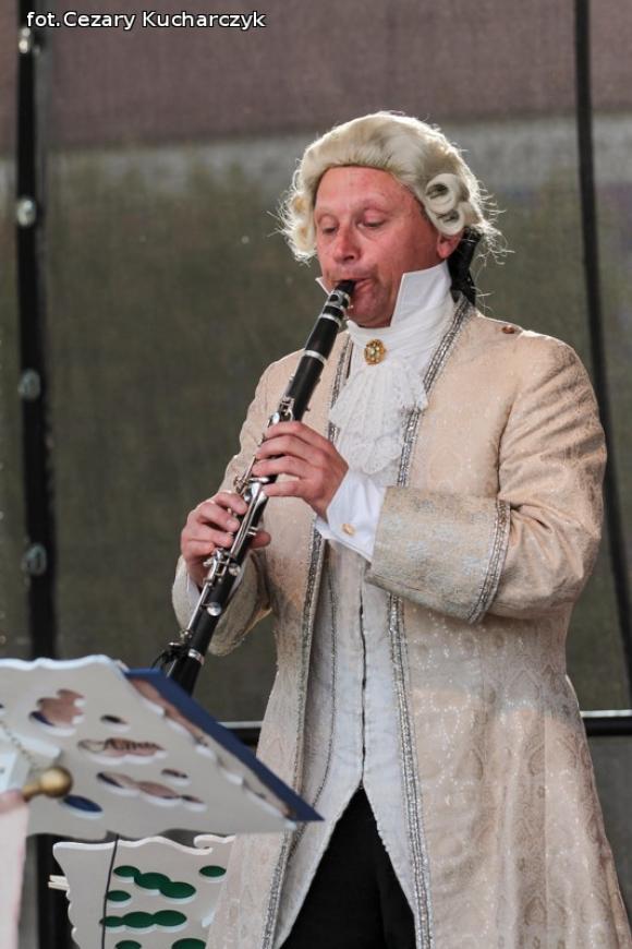 Historia wezwała Króla Sasa... do Kutna