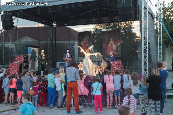 Historia wezwała Króla Sasa... do Kutna