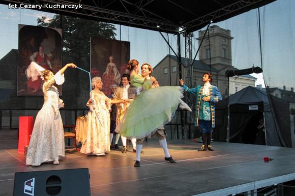 Historia wezwała Króla Sasa... do Kutna