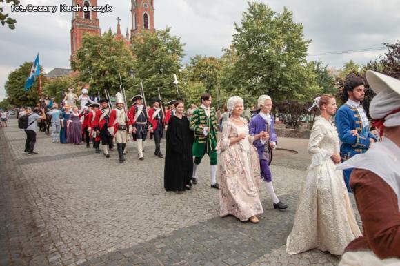 Historia wezwała Króla Sasa... do Kutna