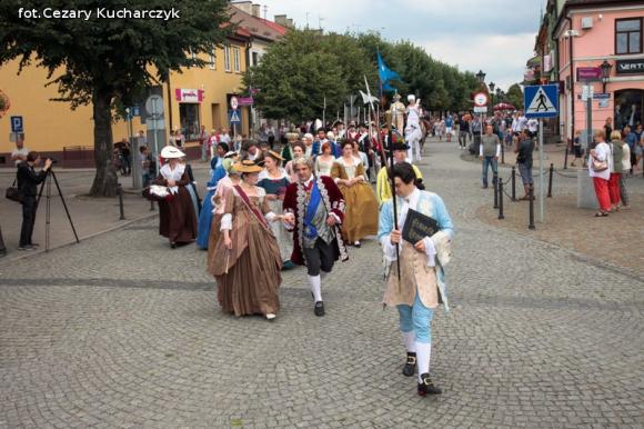 Historia wezwała Króla Sasa... do Kutna