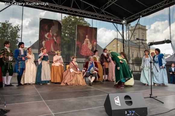 Historia wezwała Króla Sasa... do Kutna