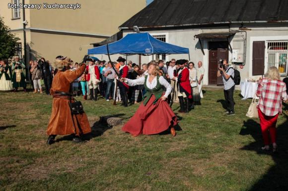 Historia wezwała Króla Sasa... do Kutna