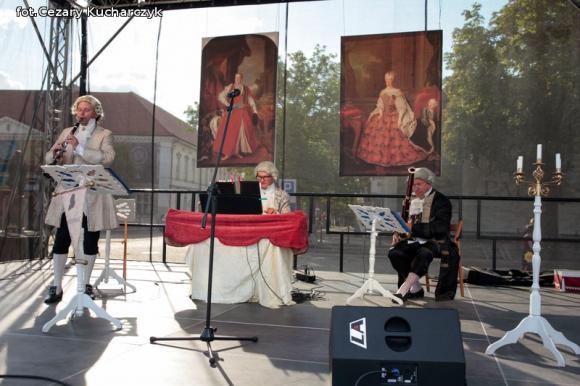 Historia wezwała Króla Sasa... do Kutna