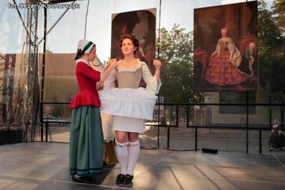 Historia wezwała Króla Sasa... do Kutna