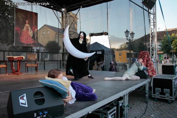 Historia wezwała Króla Sasa... do Kutna